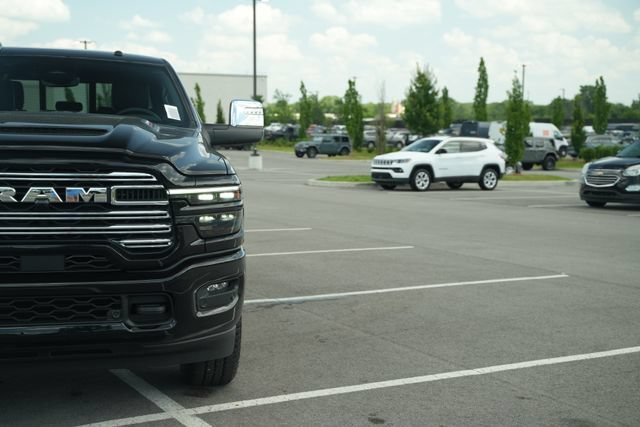 New 2026 RAM 2500 Laramie AWD/4WD image 45