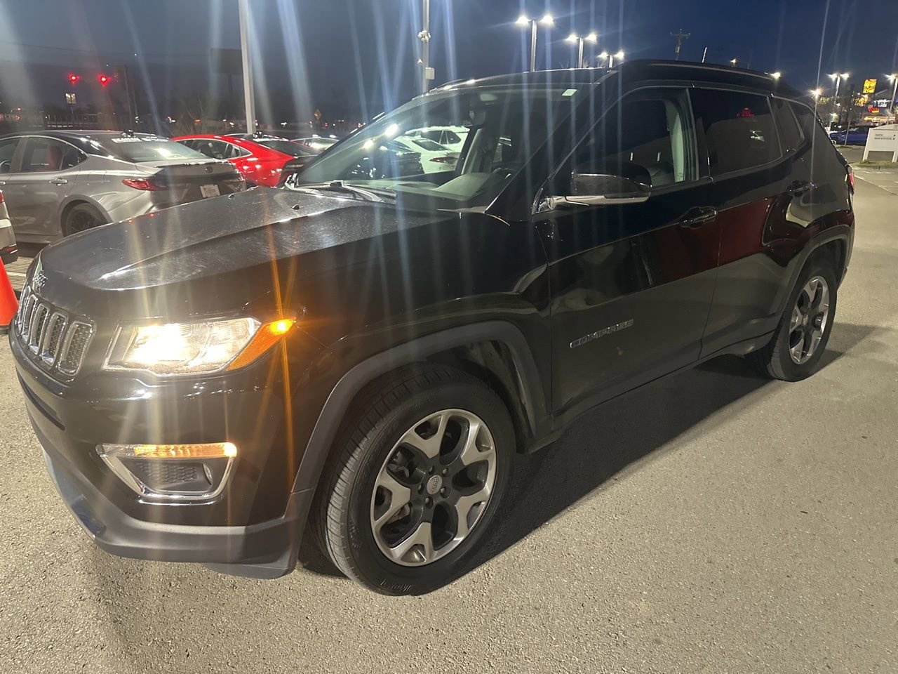 Used 2019 Jeep Compass Limited w/ Safety & Security Group image 1
