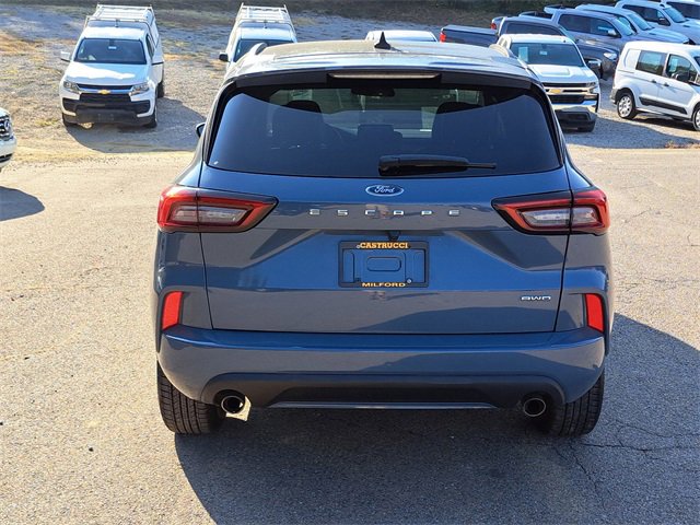 Used 2024 Ford Escape ST-Line image 4