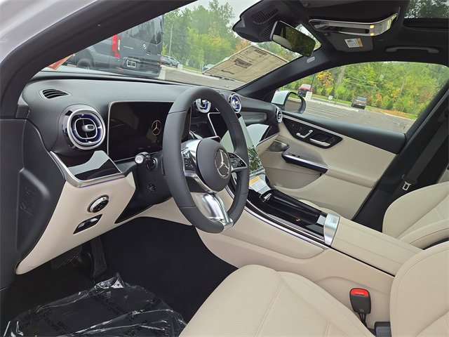 New 2026 Mercedes-Benz GLC 300 4MATIC image 23