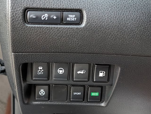 Used 2020 Nissan Rogue SL FWD image 22