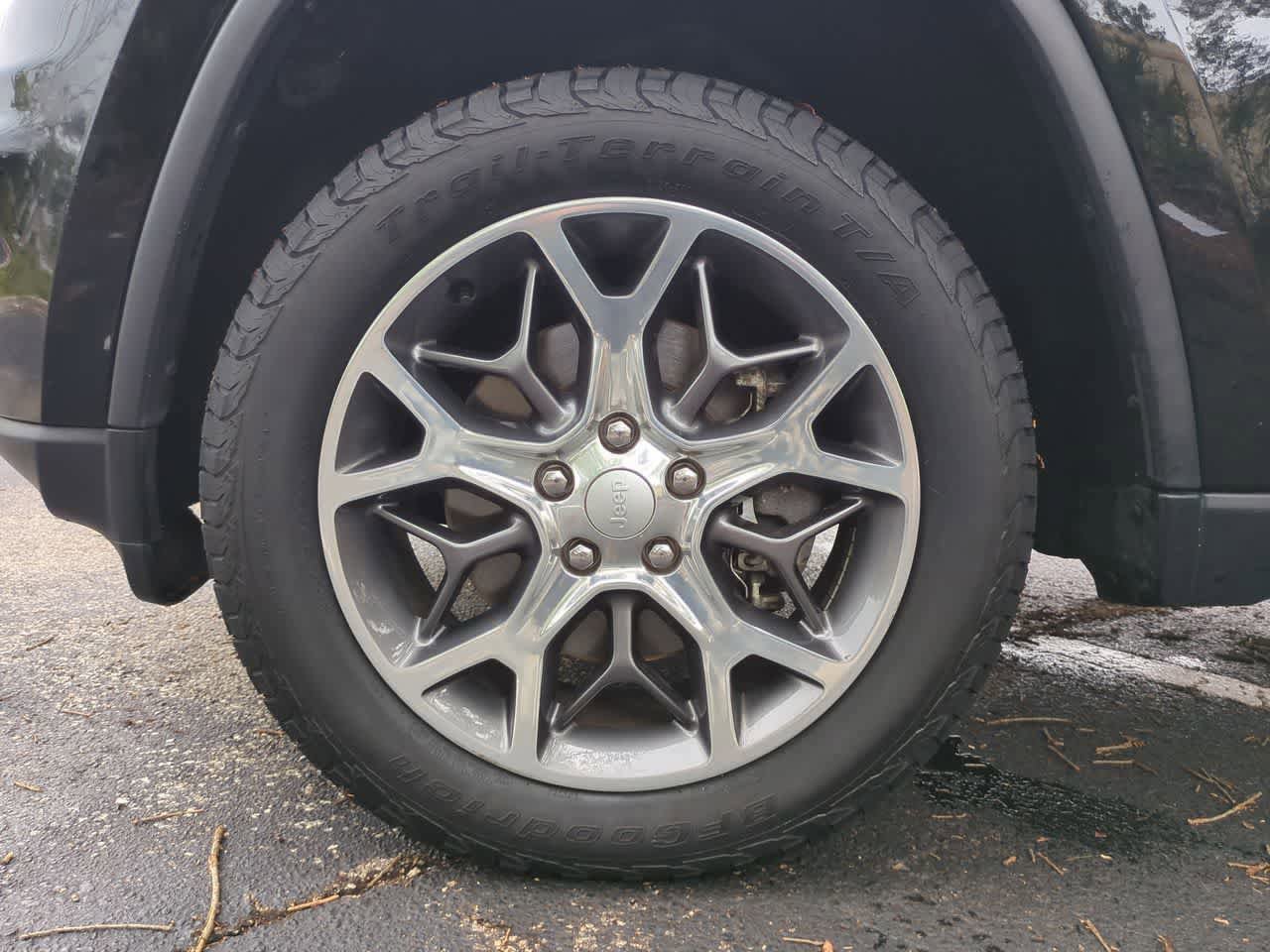 Used 2021 Jeep Grand Cherokee Limited AWD/4WD image 14