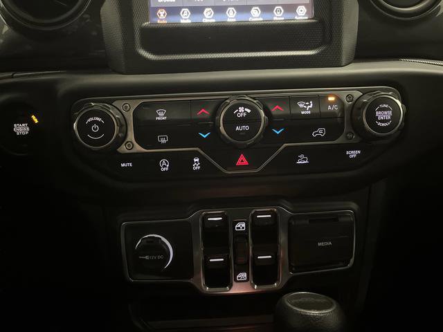 Used 2021 Jeep Gladiator Sport image 17