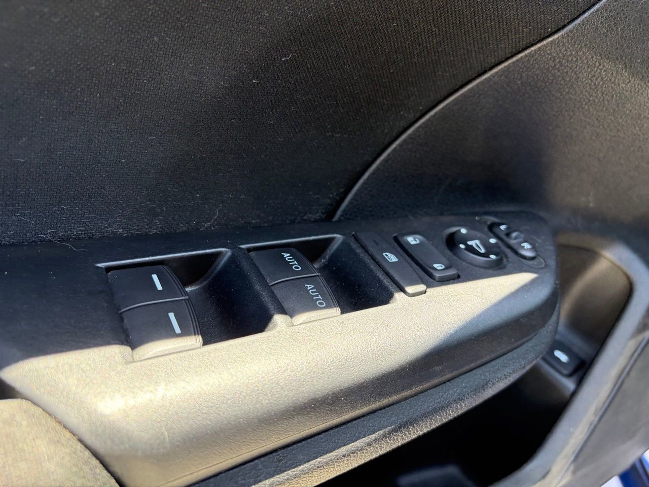 Used 2020 Honda Civic EX image 7
