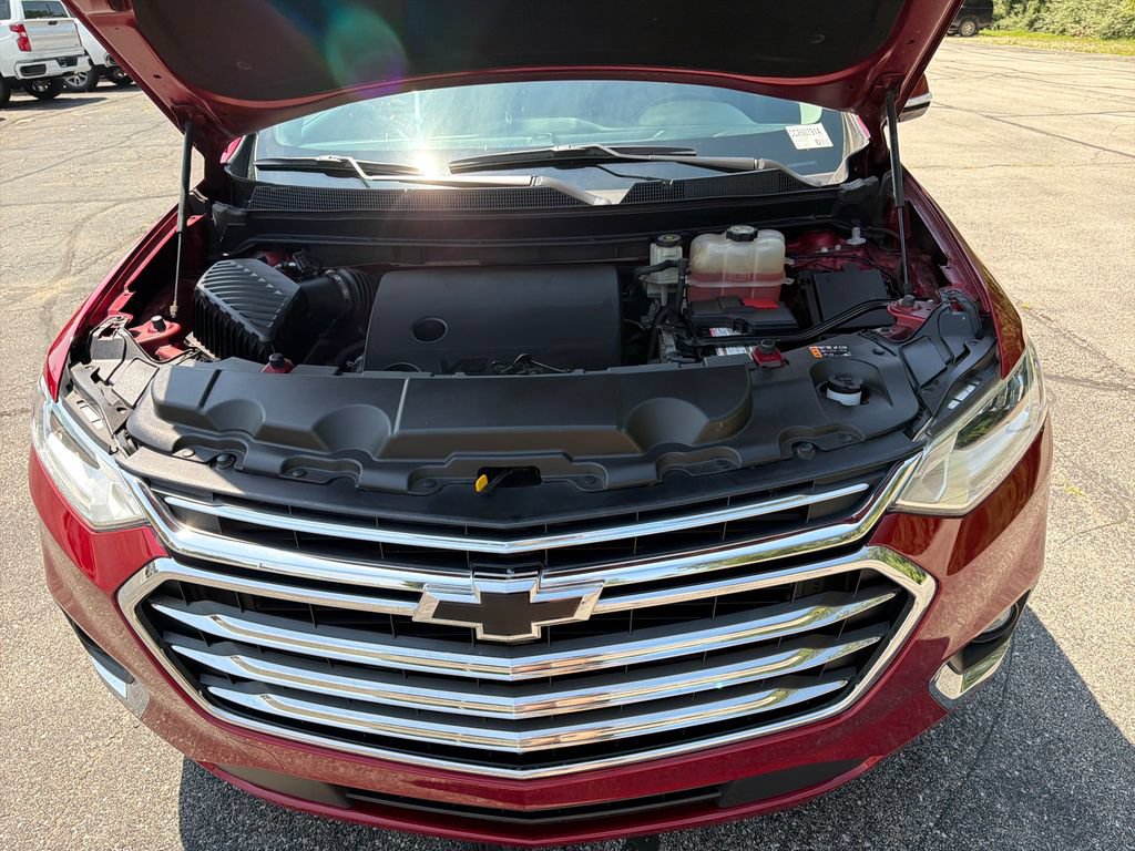 Used 2019 Chevrolet Traverse High Country AWD/4WD image 31