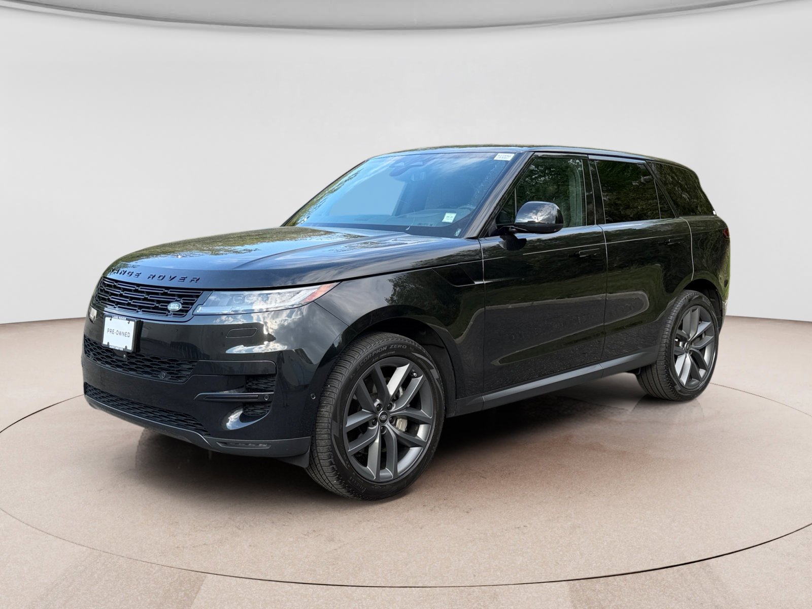Used 2024 Land Rover Range Rover Sport SE AWD/4WD image 1