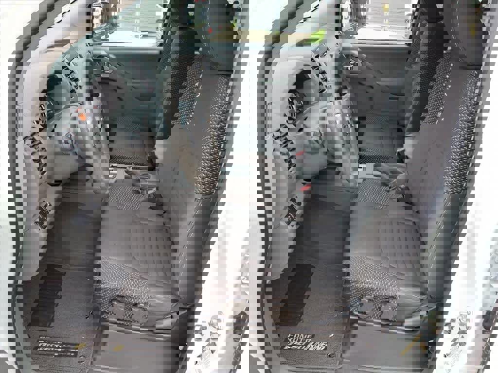 Used 2019 Nissan Frontier Desert Runner image 16