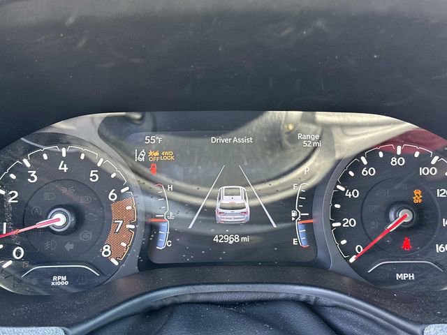 Used 2023 Jeep Compass Sport image 30