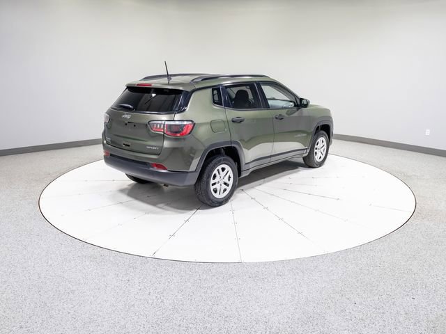 Used 2018 Jeep Compass Sport w/ Cold Weather Group image 30