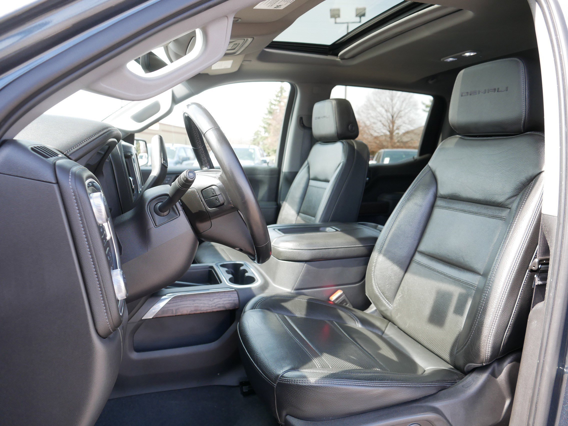 Used 2020 GMC Sierra 1500 Denali w/ Denali Premium Package image 35