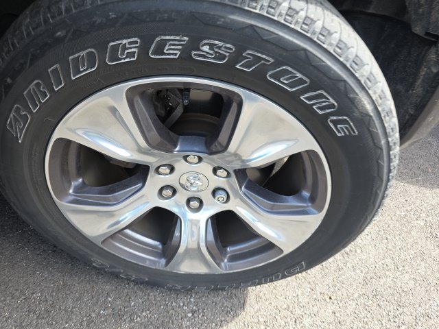 Used 2020 RAM 1500 Laramie w/ Sport Appearance Package AWD/4WD image 4