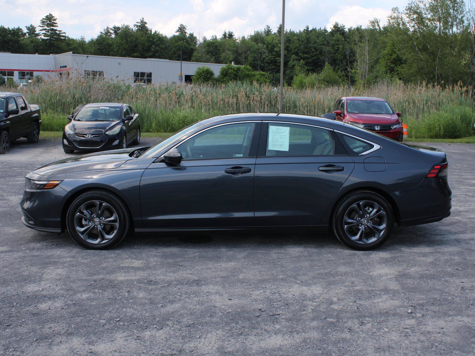Used 2023 Honda Accord EX image 5
