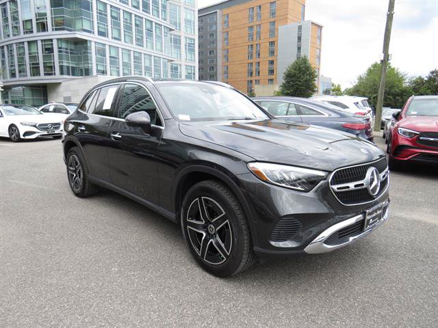 Used 2026 Mercedes-Benz GLC 300 4MATIC image 5