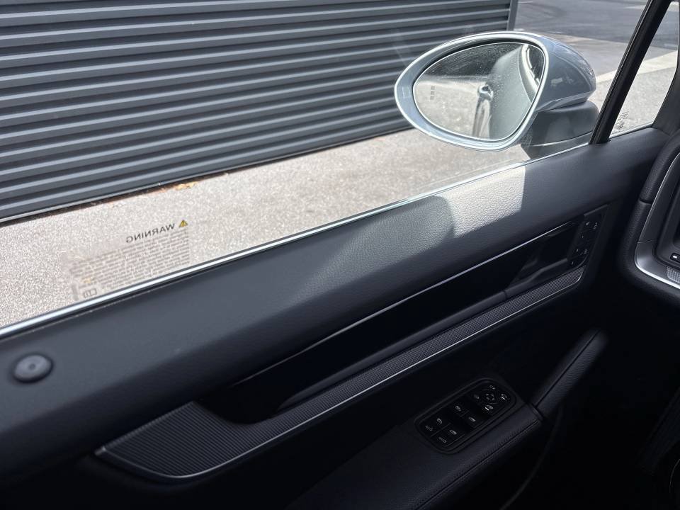 Certified 2026 Porsche Cayenne AWD/4WD image 23