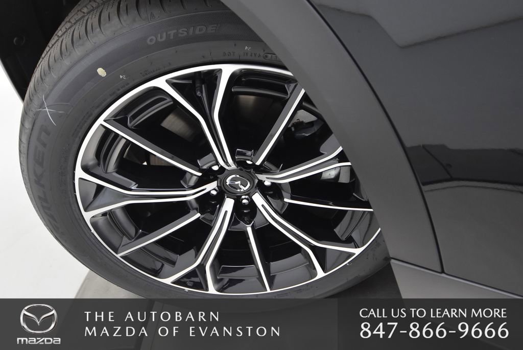 Used 2025 MAZDA CX-70 Plug-In Hybrid w/ Premium Pkg image 38