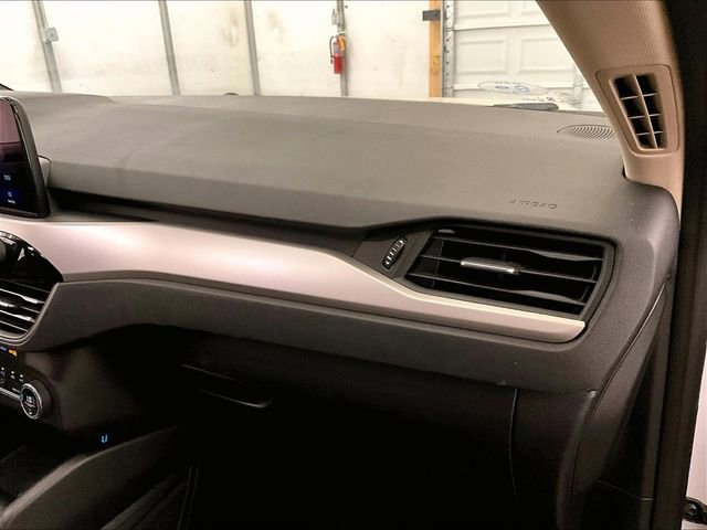 Used 2020 Ford Escape SE AWD/4WD image 15