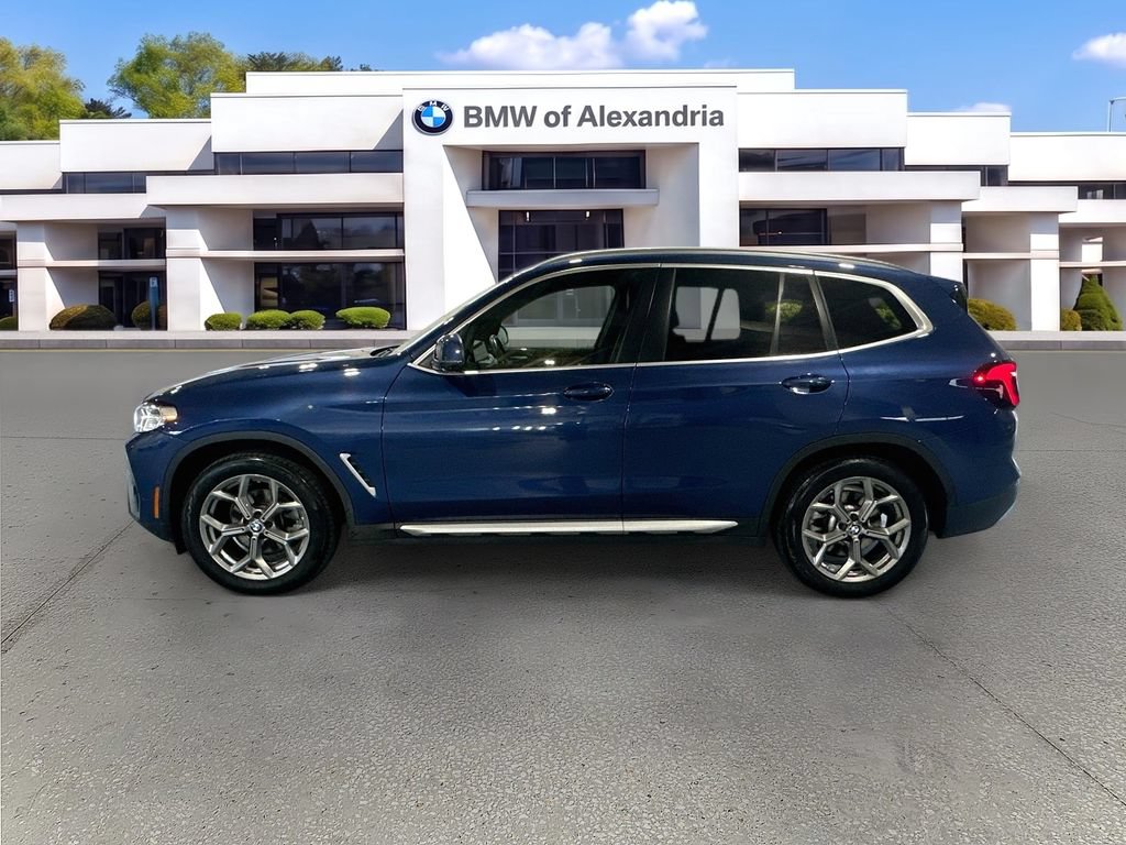 Used 2024 BMW X3 xDrive30i w/ Parking Assistance Package AWD/4WD image 8