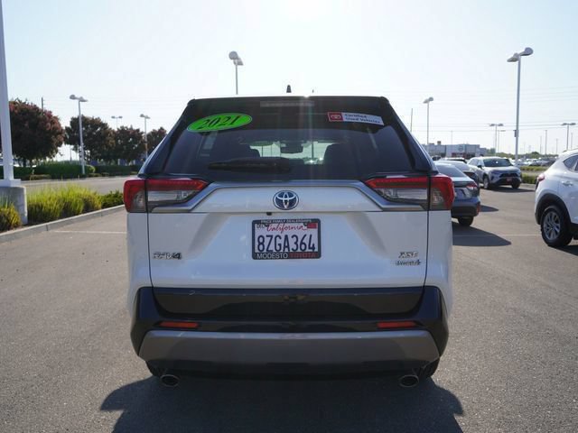 Used 2021 Toyota RAV4 XSE w/ XSE Grade Weather Package AWD/4WD image 11