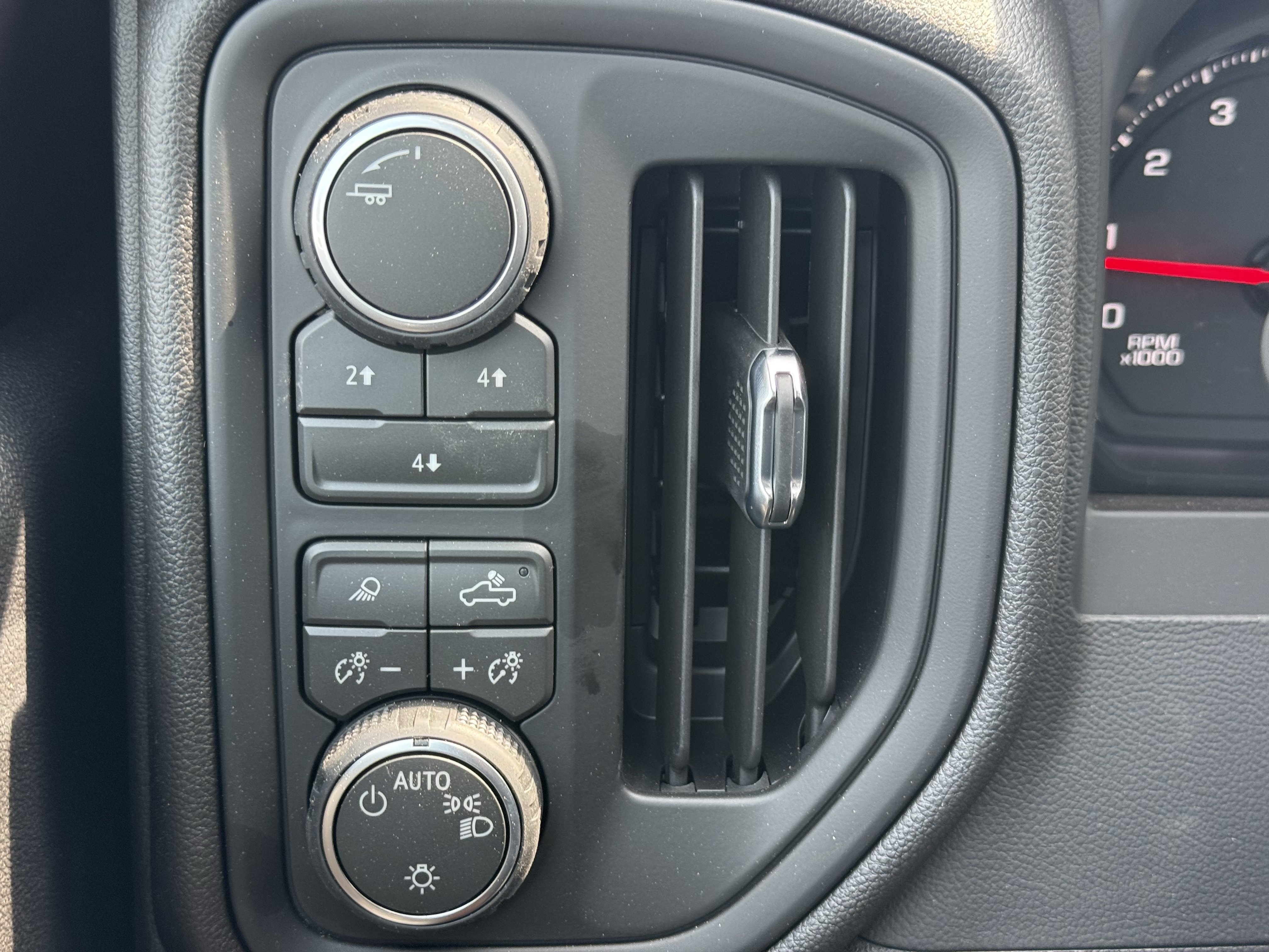 New 2026 Chevrolet Silverado 2500 W/T w/ WT Convenience Package AWD/4WD image 27