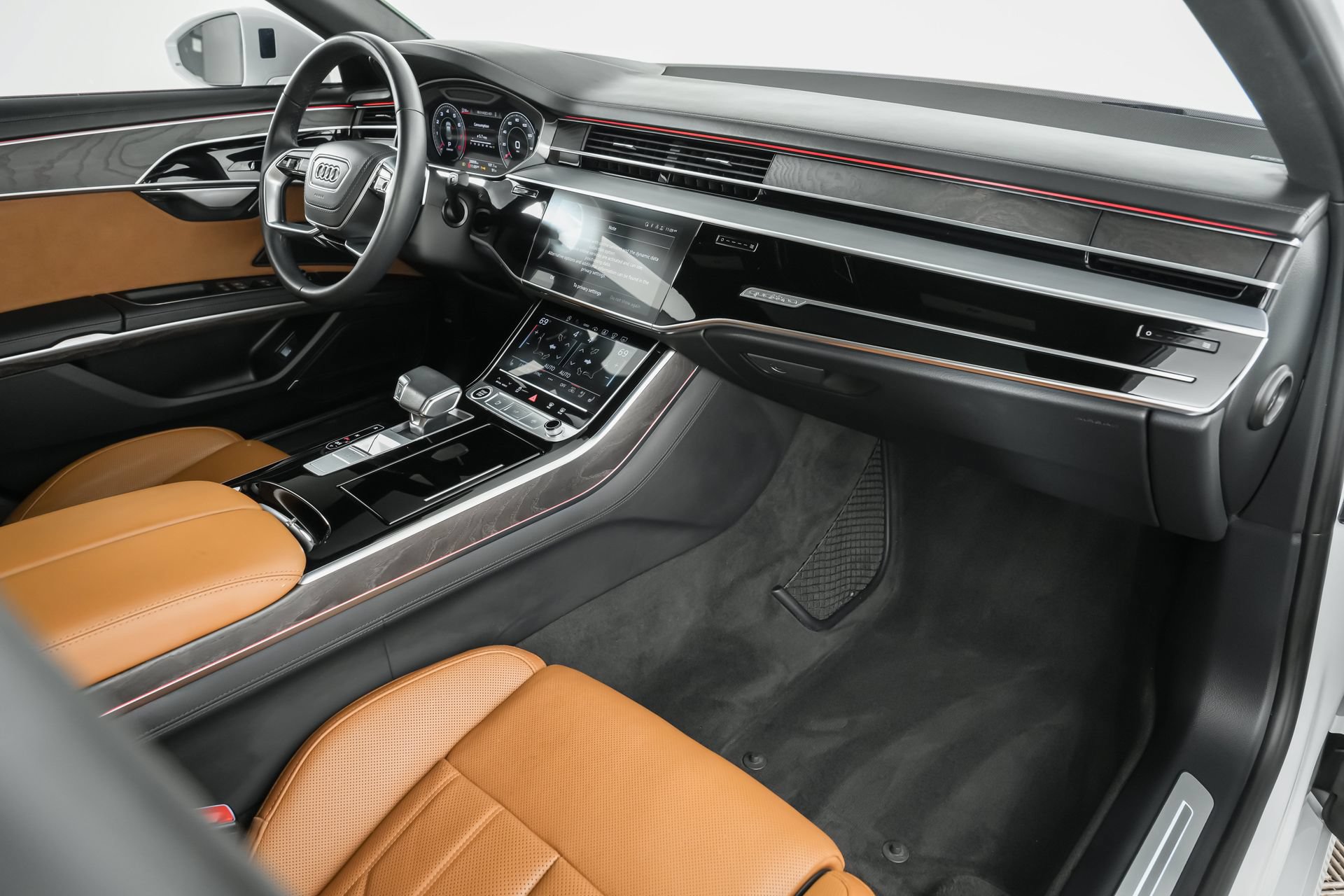 Used 2023 Audi A8 L 3.0T w/ Luxury Package AWD/4WD image 15