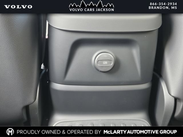 New 2026 Volvo XC60 T8 Plus w/ Protection Package Premier AWD/4WD image 18