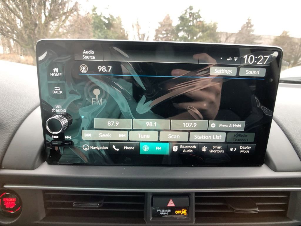 New 2025 Honda Pilot Touring image 17