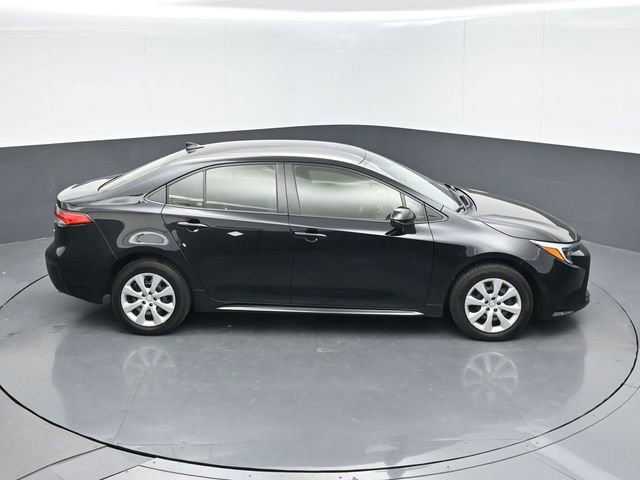 Used 2024 Toyota Corolla LE image 40