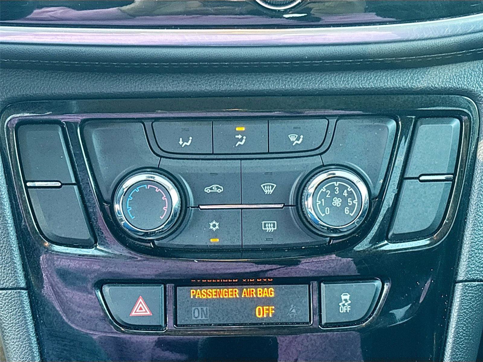 Used 2019 Buick Encore Preferred image 16