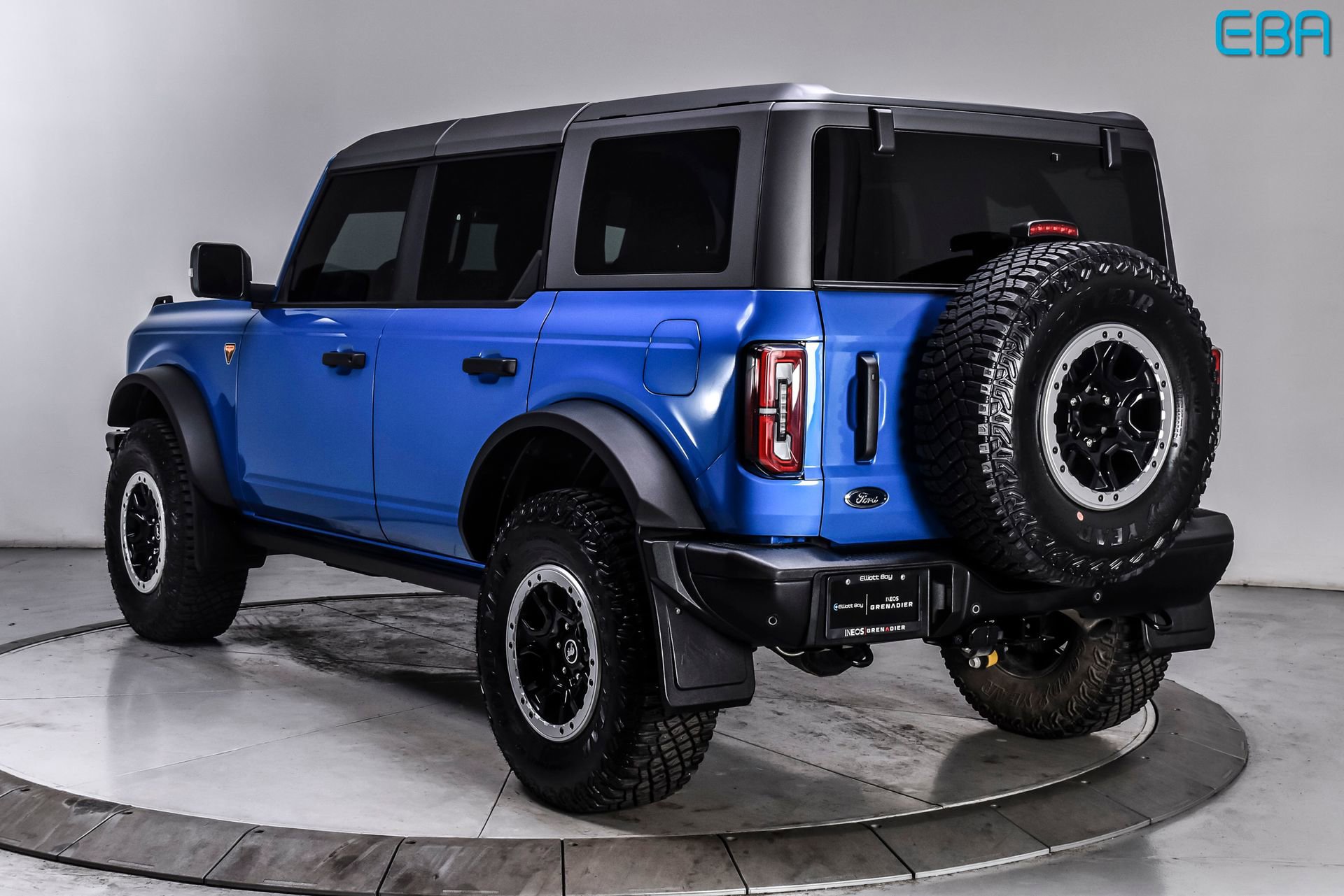 Used 2024 Ford Bronco Badlands image 4