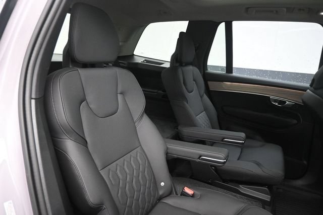 Used 2026 Volvo XC90 B6 Plus w/ Protection Package AWD/4WD image 29