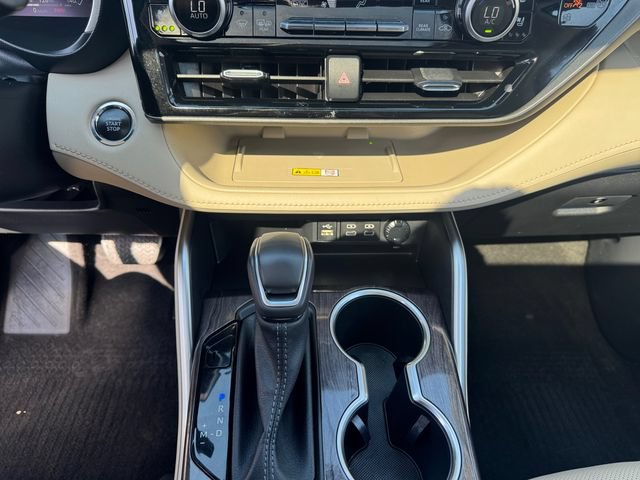 Used 2023 Toyota Highlander Limited AWD/4WD image 15