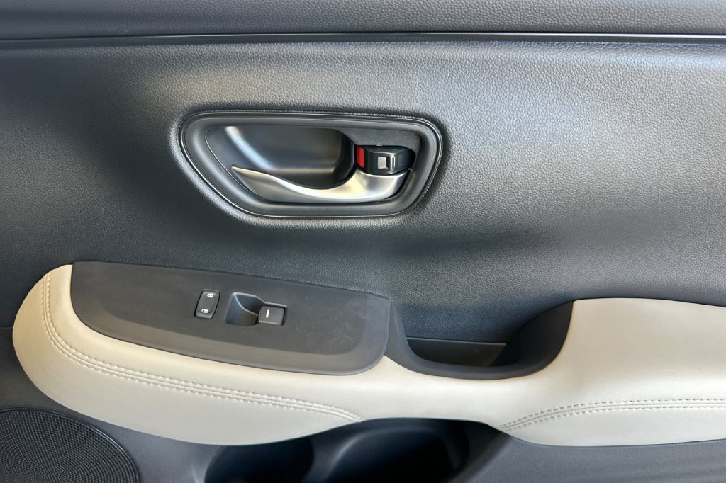 New 2027 Honda HR-V LX image 19