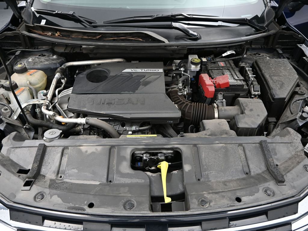 Used 2025 Nissan Rogue SV image 23