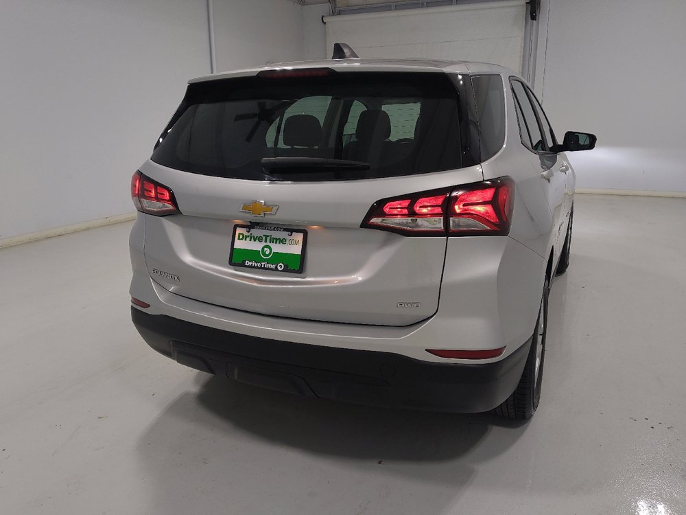Used 2022 Chevrolet Equinox LS w/ LPO, Floor Liner Package AWD/4WD image 7