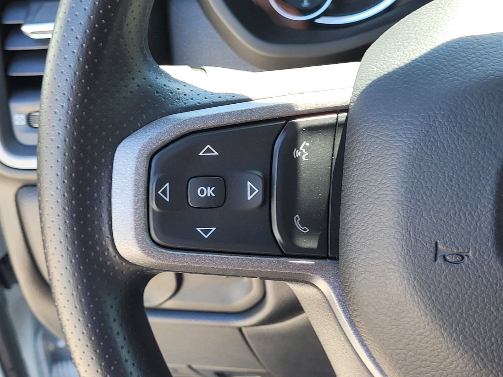 New 2024 RAM 2500 Tradesman w/ Chrome Appearance Group image 19