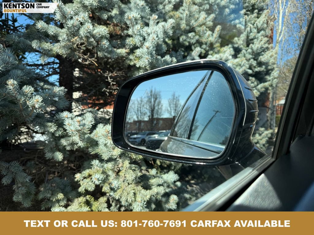 Used 2025 Kia Sorento SX Prestige image 24