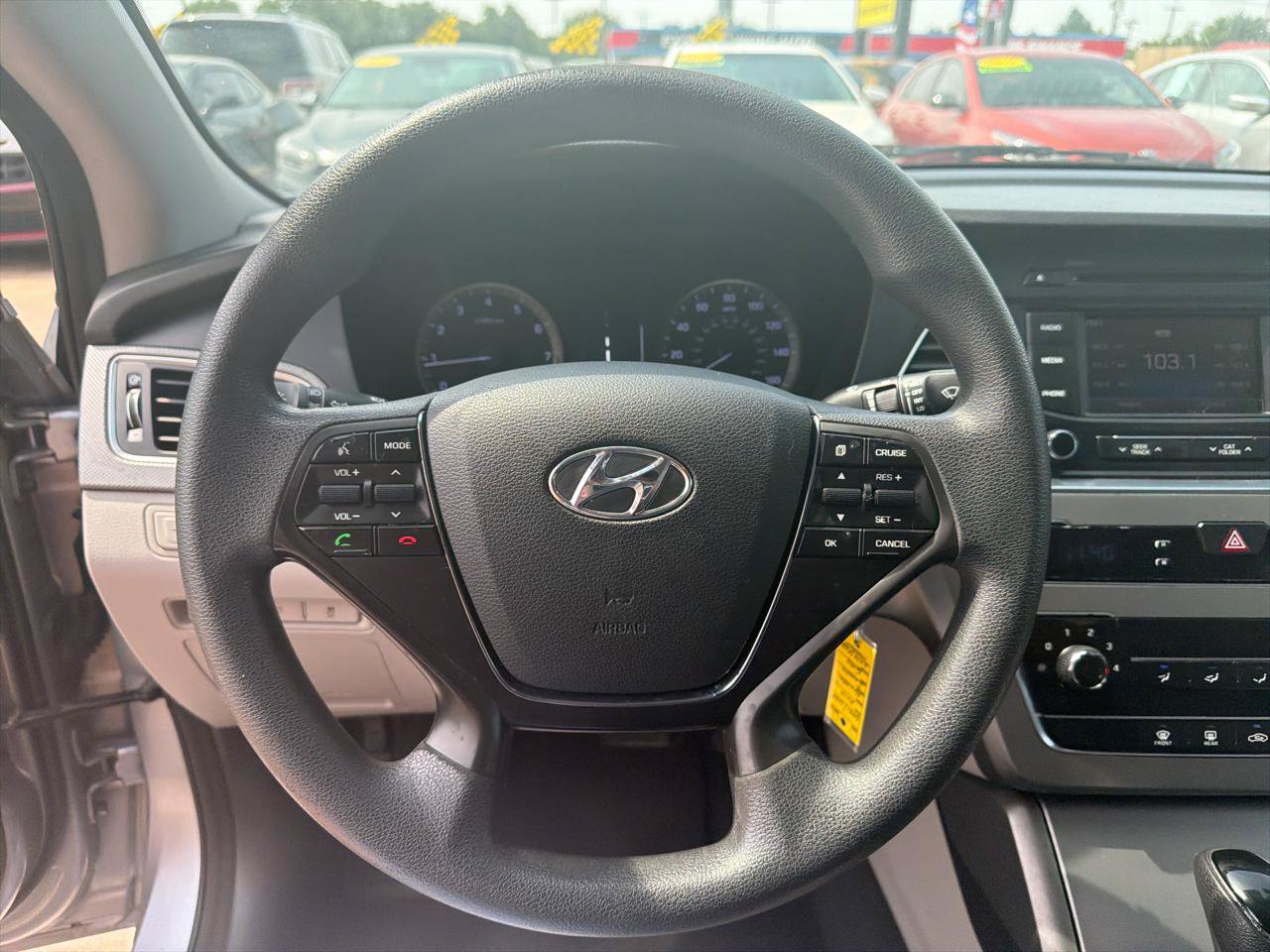 Used 2015 Hyundai Sonata SE w/ Option Group 09 FWD image 13