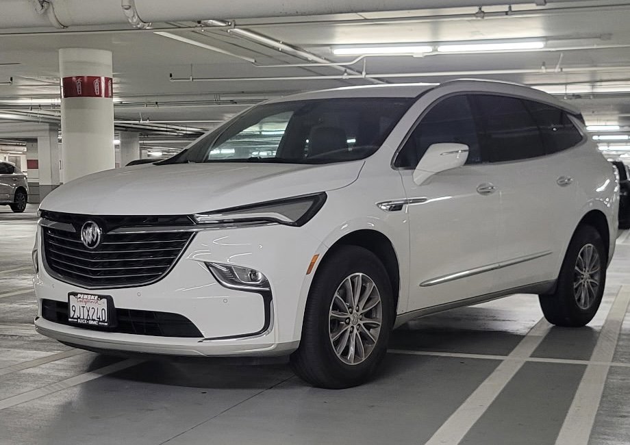 Used 2024 Buick Enclave Essence