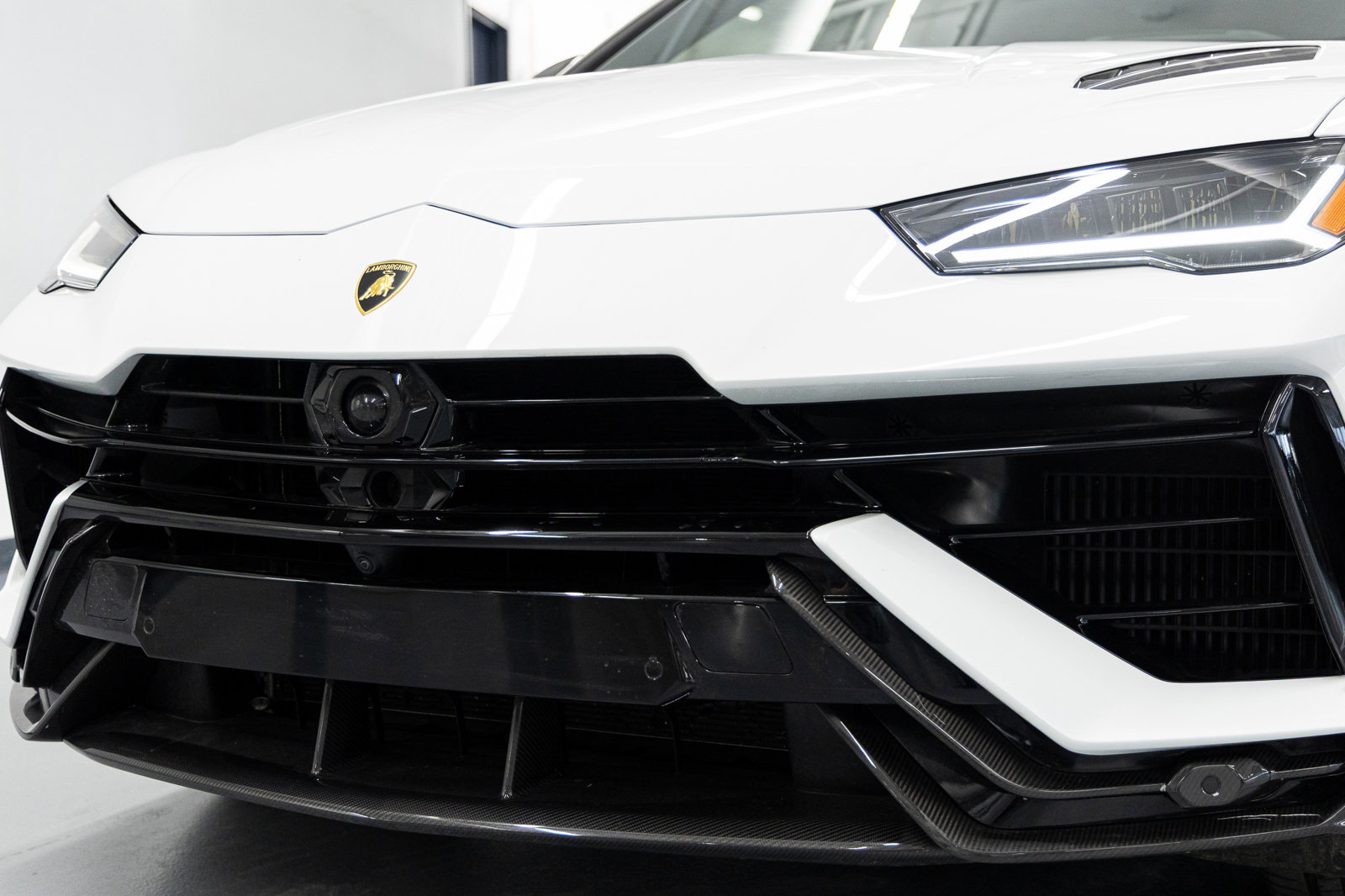 Used 2024 Lamborghini Urus Performante image 12