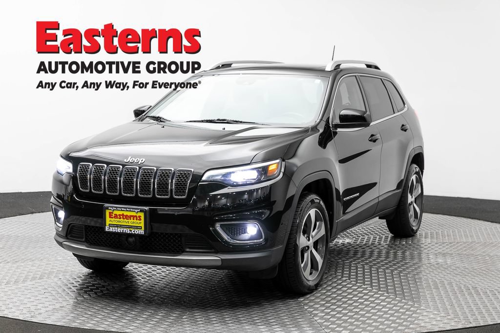 Used 2021 Jeep Cherokee Limited w/ Mopar Interior Package AWD/4WD image 1