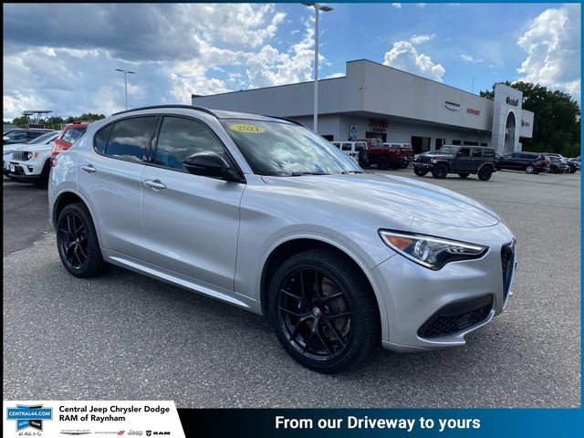 Used 2021 Alfa Romeo Stelvio Ti w/ Nero Edizione