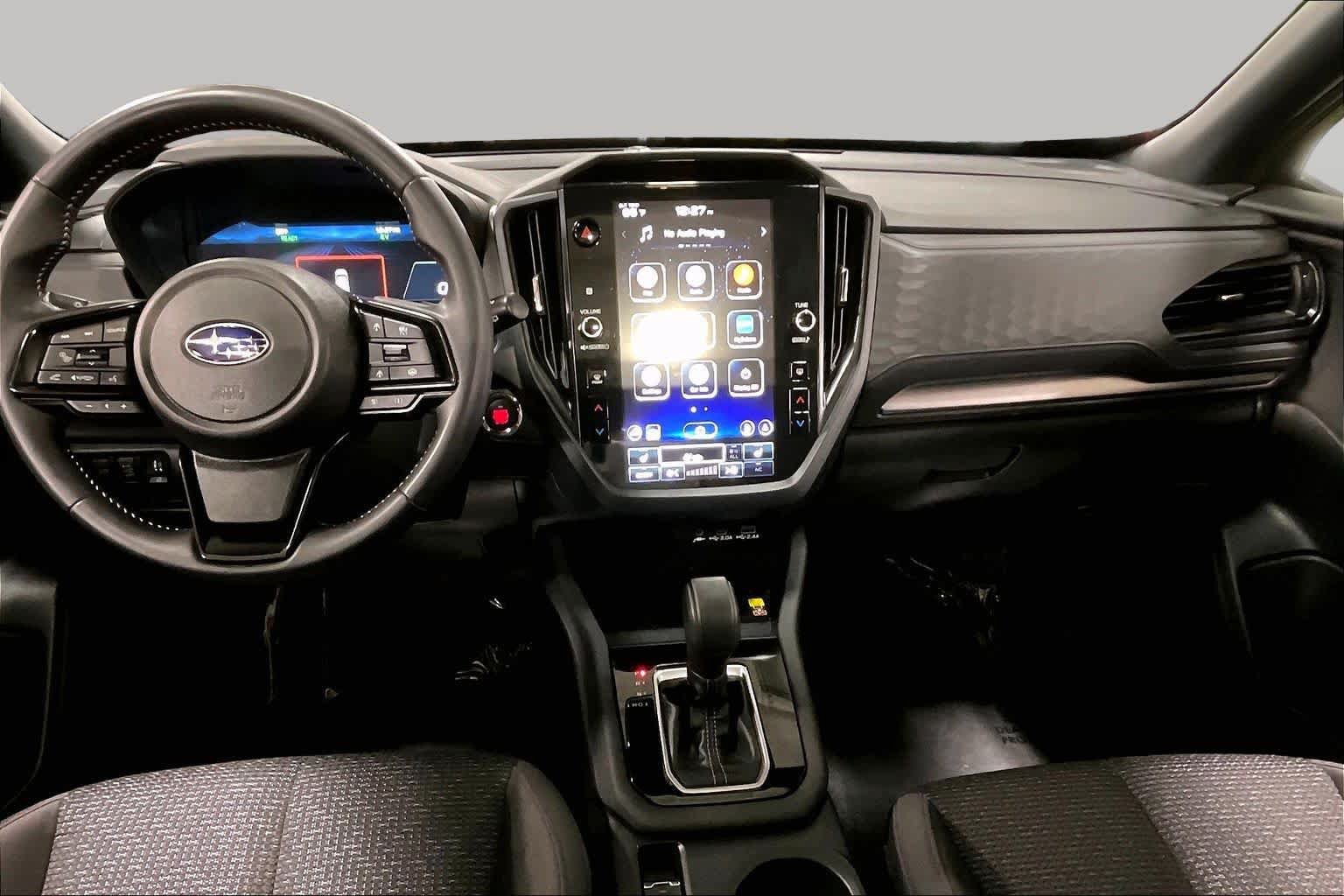 Certified 2025 Subaru Forester Premium AWD/4WD image 16