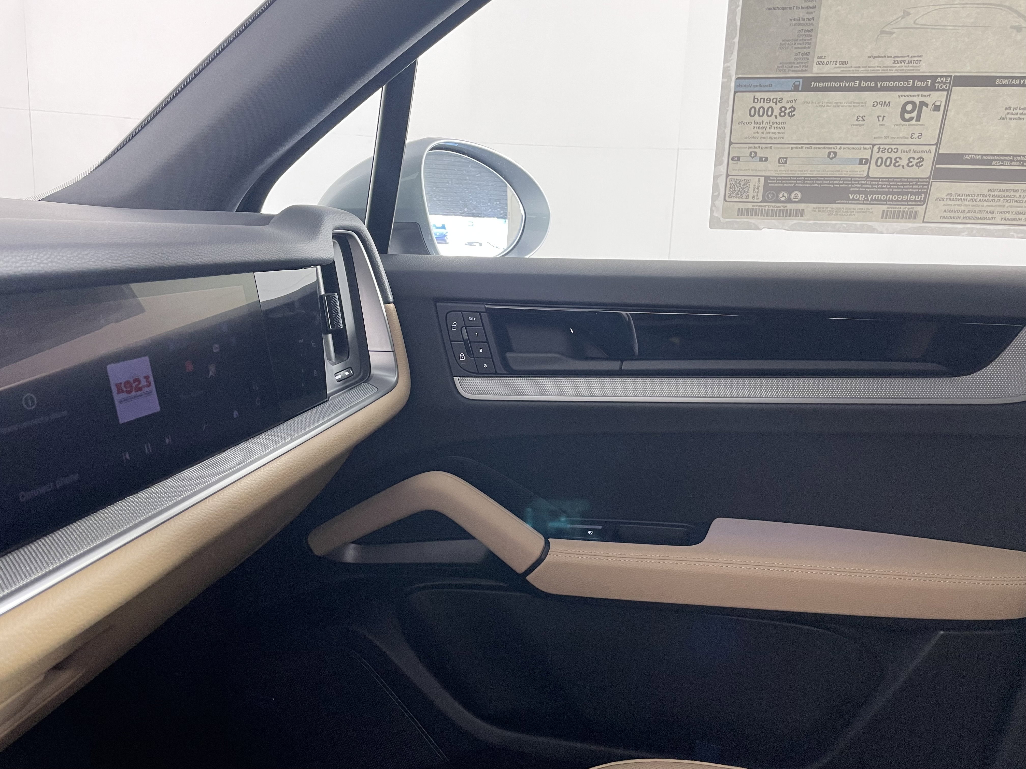 New 2026 Porsche Cayenne image 14