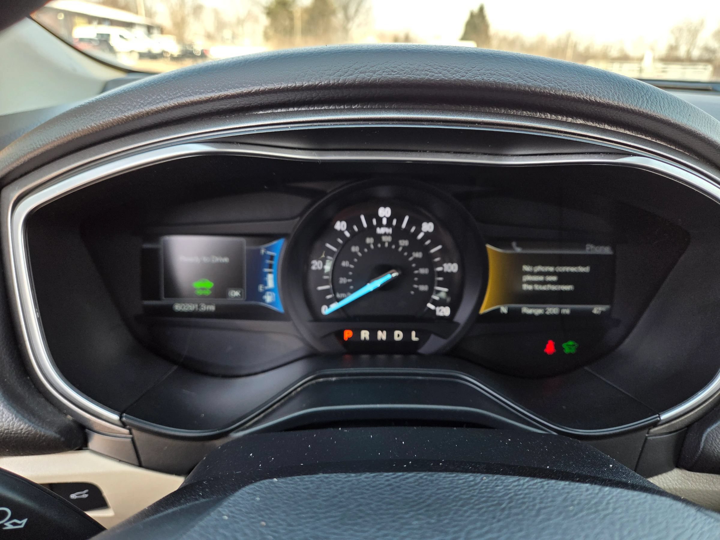 Used 2019 Ford Fusion SE FWD image 8