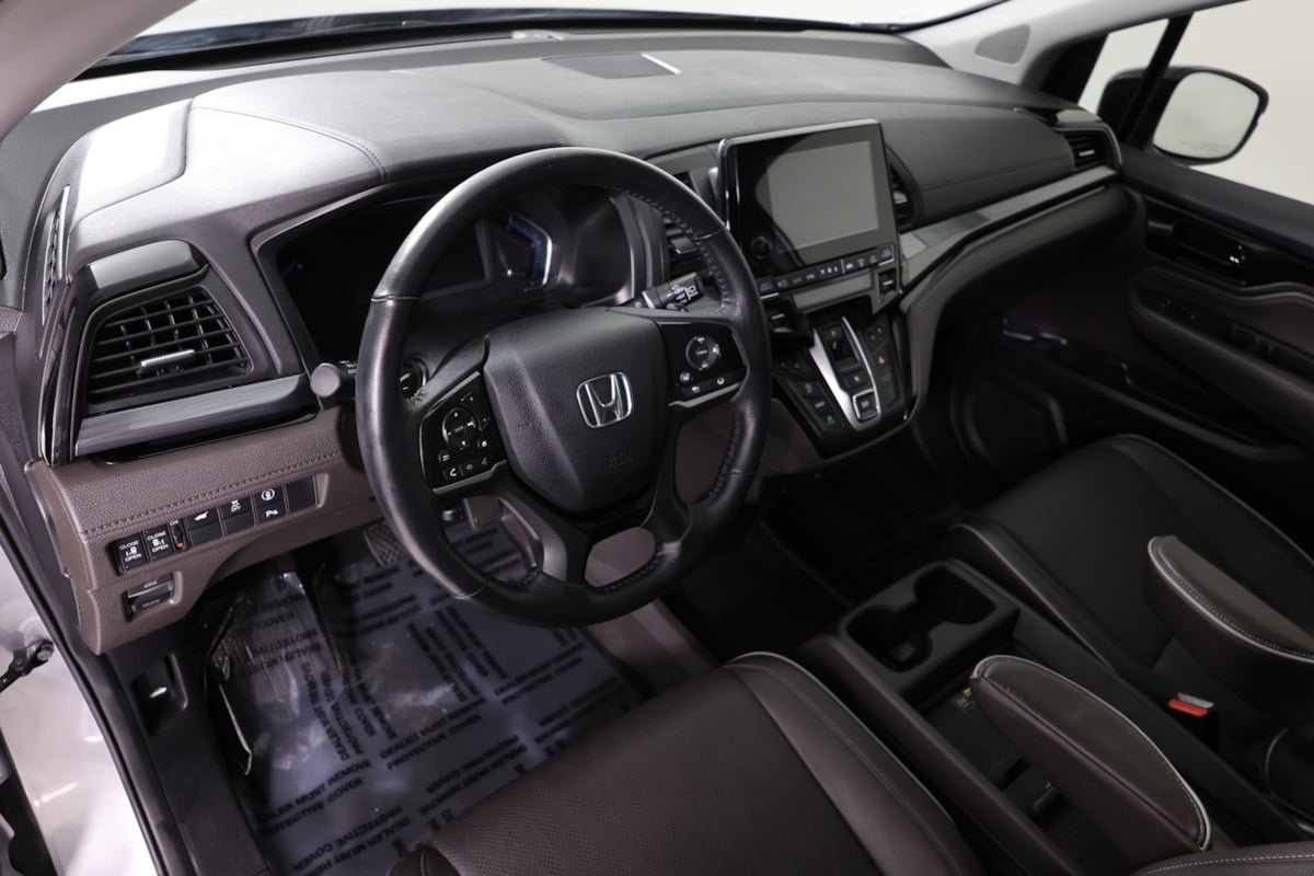 Used 2023 Honda Odyssey Elite image 23