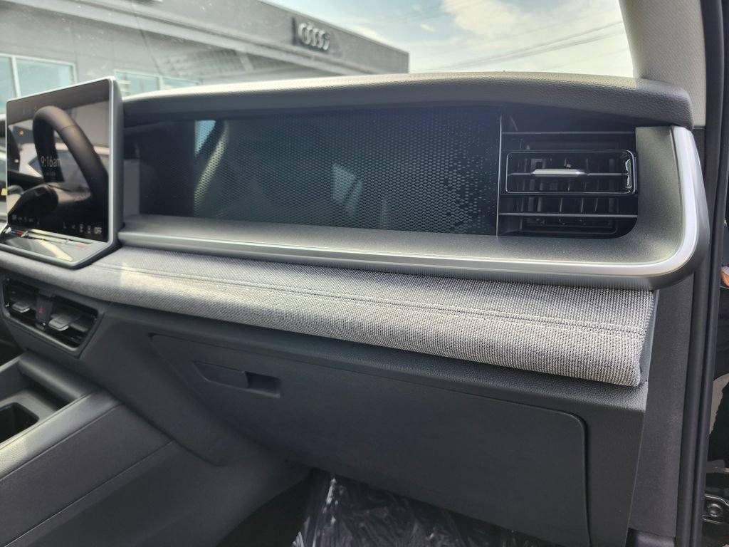 New 2026 Volkswagen Tiguan S AWD/4WD image 13