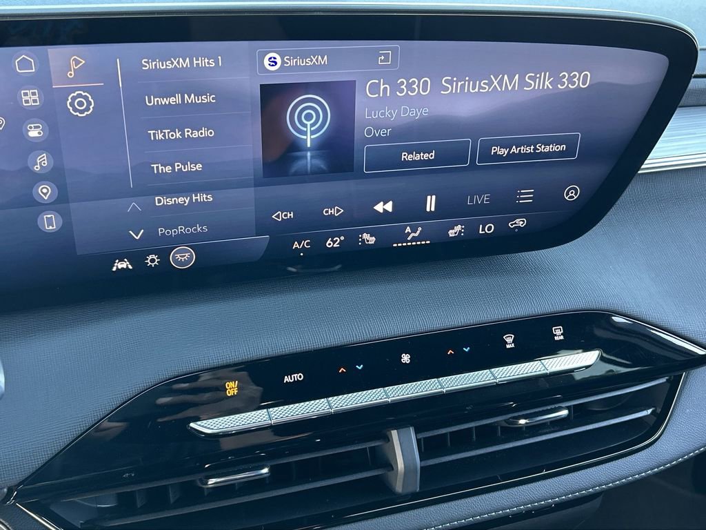 New 2026 Buick Enclave Preferred image 13