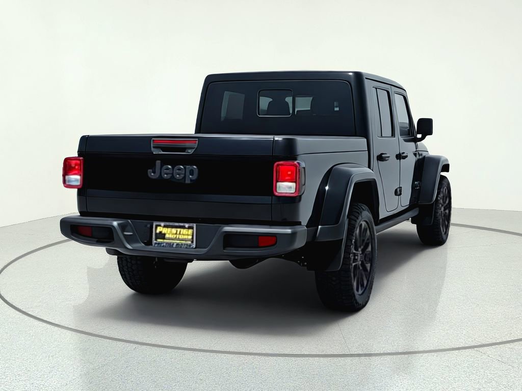 Used 2024 Jeep Gladiator Sport AWD/4WD image 7