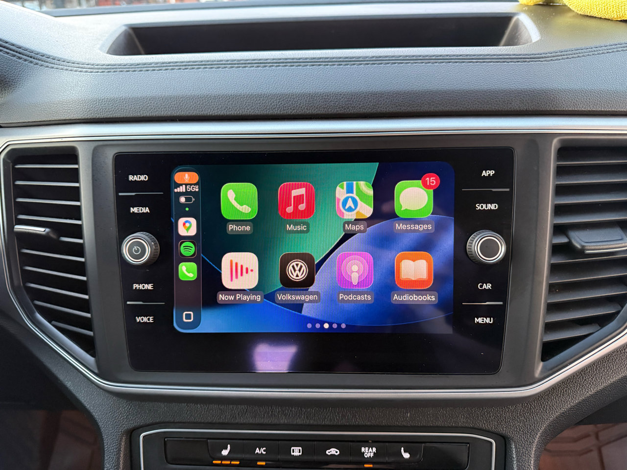 Used 2018 Volkswagen Atlas SE image 9