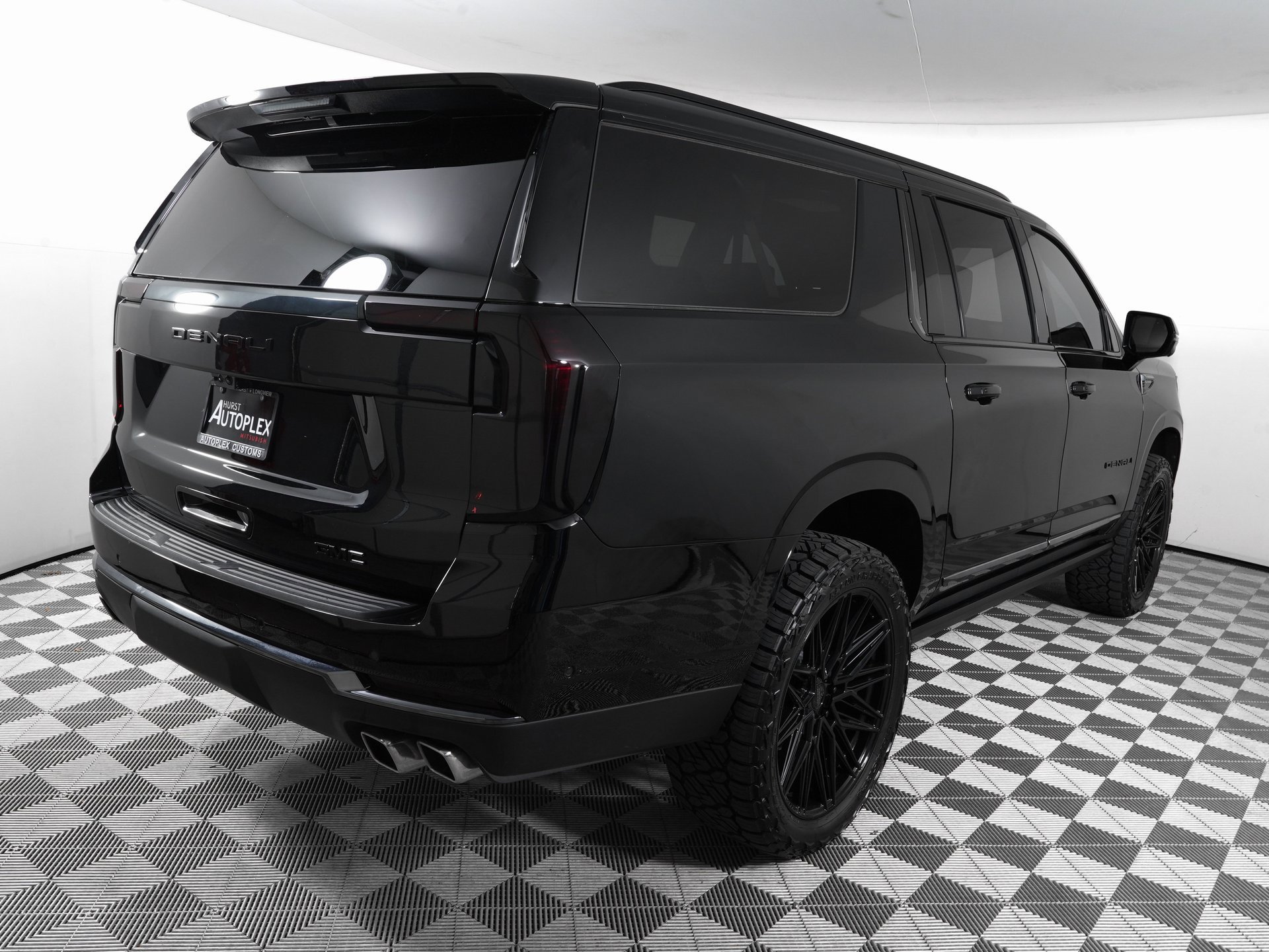 Used 2025 GMC Yukon XL Denali Ultimate image 6